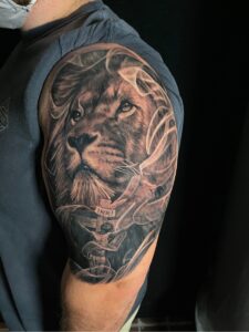 lion of judah jesus crucifixion tattoo religious christian