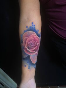 rose tattoo pixels color